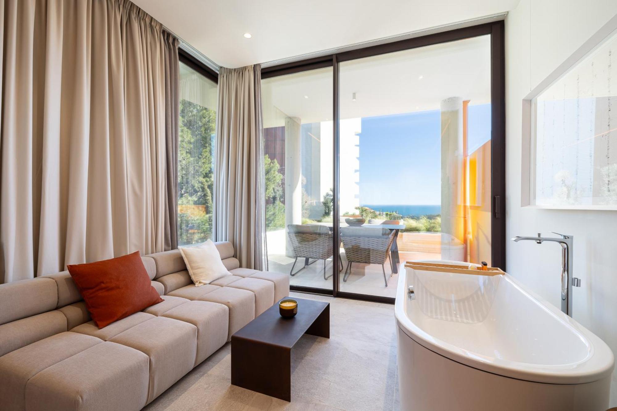 Leiro Residences - Preferred Hotels & Resorts Fuengirola Dış mekan fotoğraf