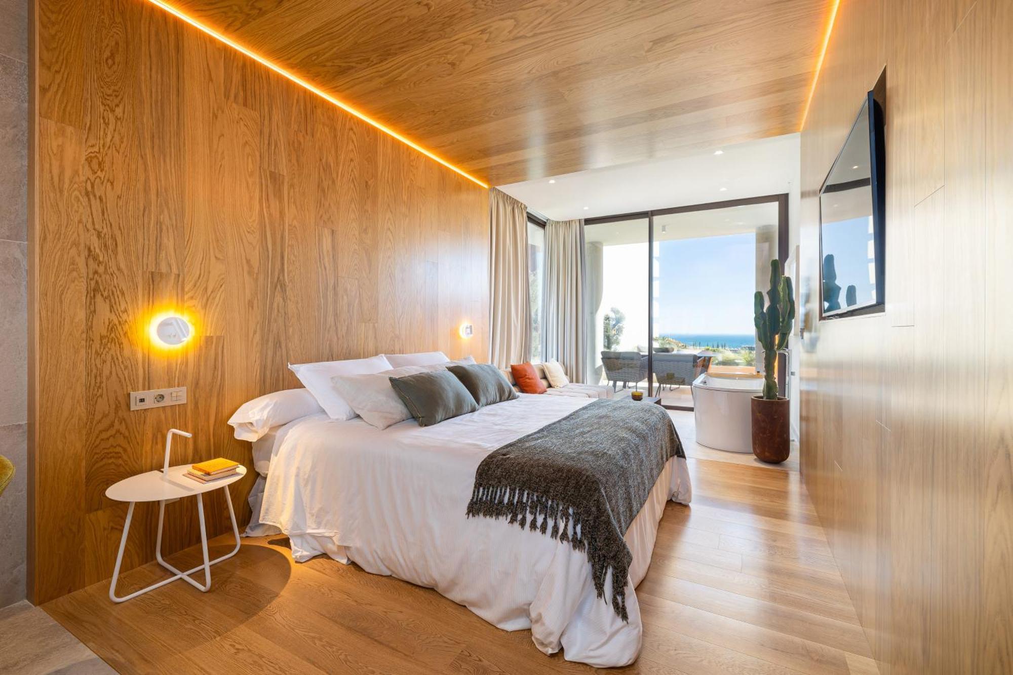 Leiro Residences - Preferred Hotels & Resorts Fuengirola Dış mekan fotoğraf